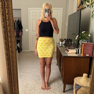 Nasty Gal Motel Lemon Mini Skirt - Yellow - Womens Small / 26”